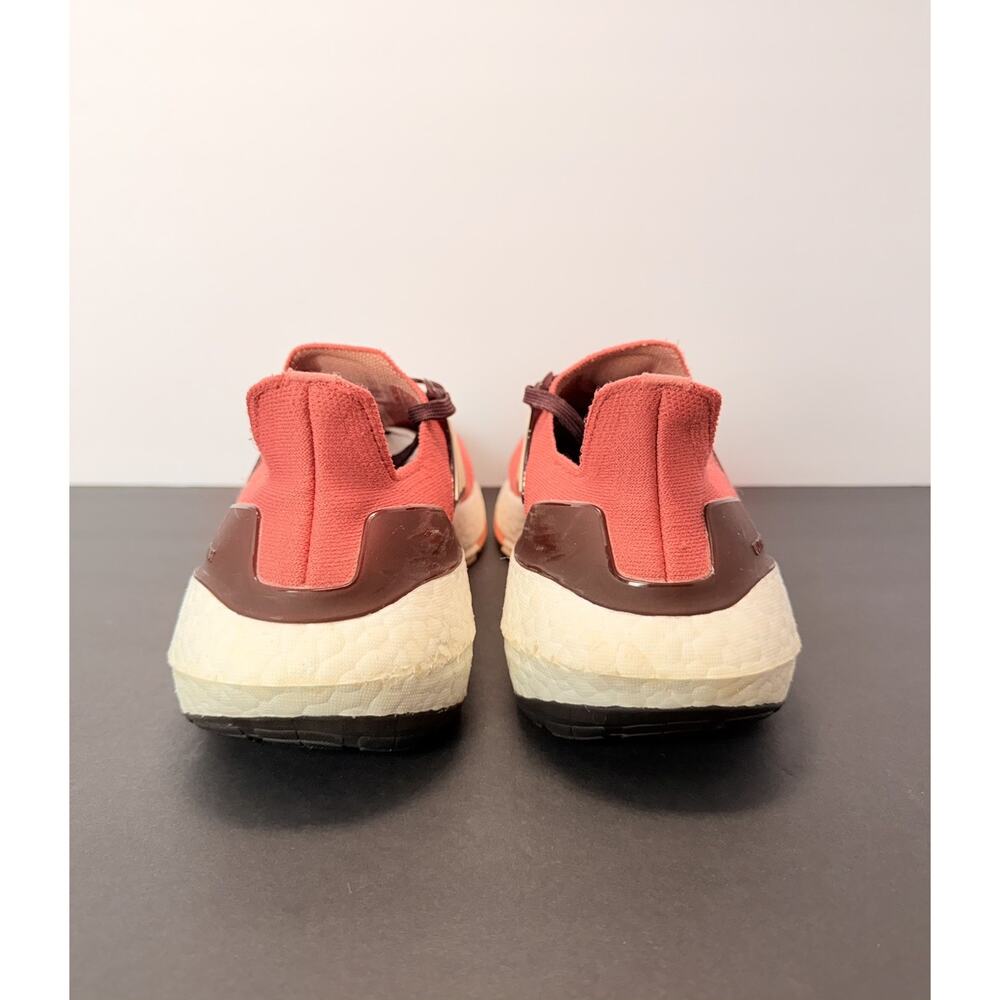 Adidas UltraBoost Women's Sneakers Size 9 - Picture 6 of 6